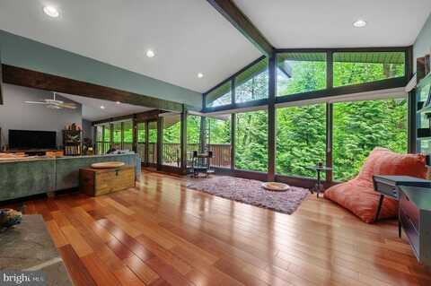 813 OLD STATE ROAD, BERWYN, PA 19312