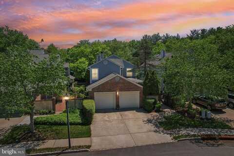 20 STONEBRIDGE LA, PRINCETON, NJ 08540