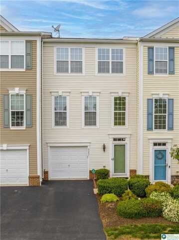 5221 Chandler Way, White Hall, PA 18069