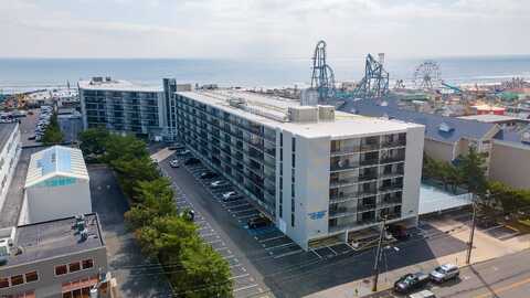 935 Ocean Ave, Ocean City, NJ 08226