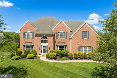 104 USHER LANE, NORTH WALES, PA 19454