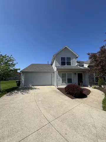 5442 Thornbriar Lane, Fort Wayne, IN 46835