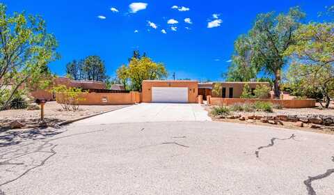 1024 SANDIA Road NW, Albuquerque, NM 87107