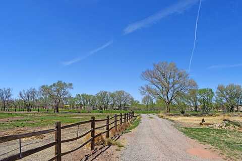 6 ORTEGA Road, Los Lunas, NM 87031