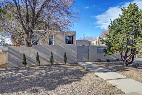 6507 LOFTUS Avenue NE, Albuquerque, NM 87109