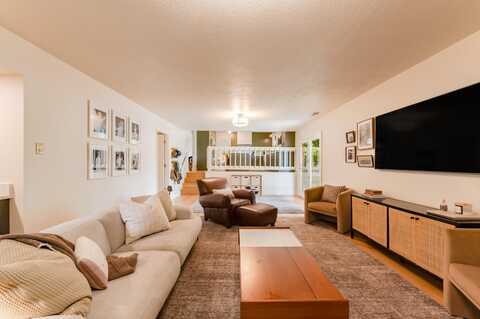 7416 DON TOMAS Lane NE, Albuquerque, NM 87109