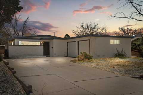 1108 GLORIETA Street NE, Albuquerque, NM 87112