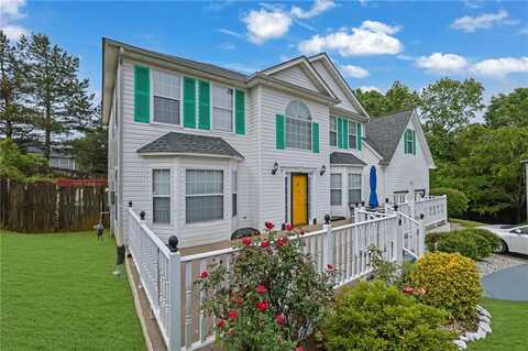 6031 Hitt Lake Court, Stone Mountain, GA 30087
