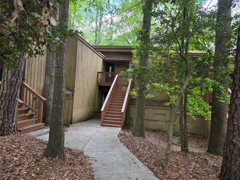 5818 Par Four Court, Lithonia, GA 30038