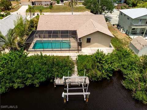 5127 Genesee Parkway, Bokeelia, FL 33922