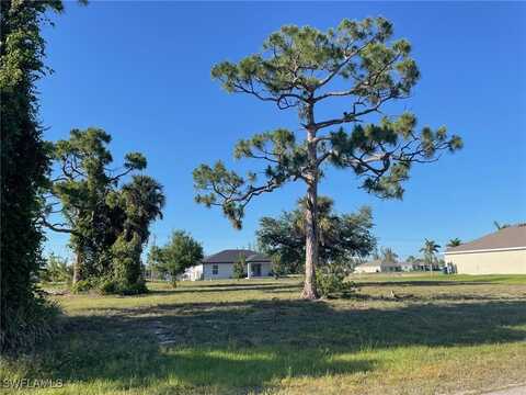 2909 NW 26th Street, Cape Coral, FL 33993