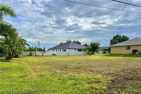 1729 Savona Parkway W, Cape Coral, FL 33914