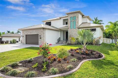 5758 Riverside Drive, Cape Coral, FL 33904