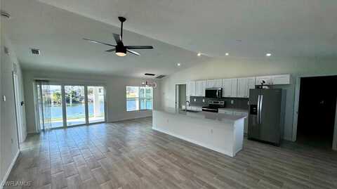 1018 Vogiantzis Parkway, Cape Coral, FL 33909