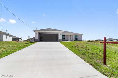 8022 Melody Circle, Labelle, FL 33935