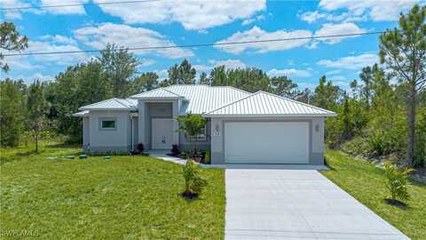 438 Raymer Street, Lehigh Acres, FL 33974