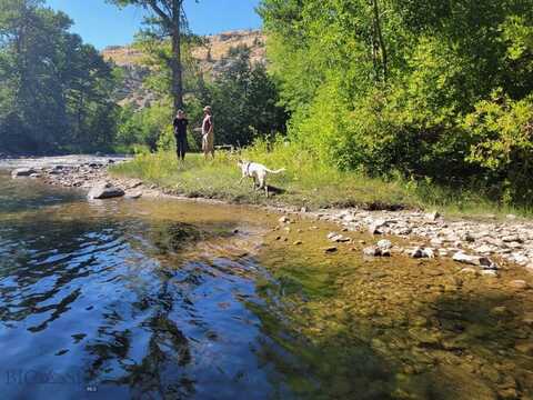 380 W Boulder Road, McLeod, MT 59052