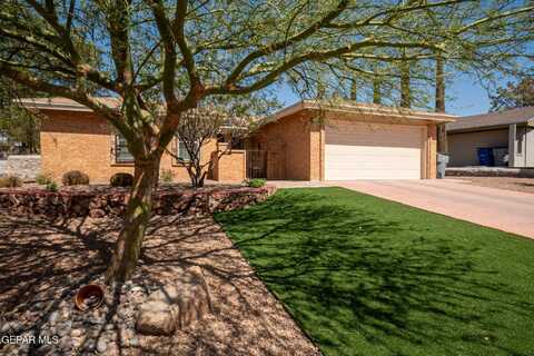 657 Agua Caliente Drive, El Paso, TX 79912