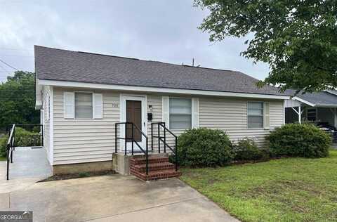 726 McArthur, Warner Robins, GA 31093