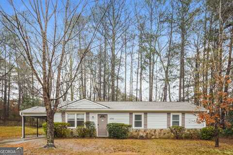 5375 Rocky Pine, Lithonia, GA 30038