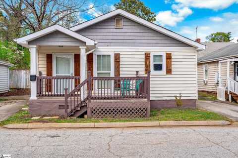 4 Burns Circle, Greenville, SC 29605