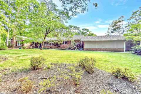 7 Hearthstone Lane, Landrum, SC 29356