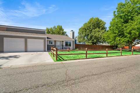 2823 Oxford Avenue, Grand Junction, CO 81503