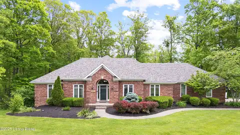 4424 Grand Cir, Crestwood, KY 40014