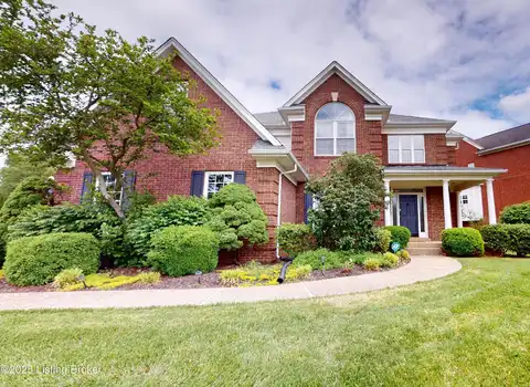 10513 Mountain Ash Ln, Prospect, KY 40059