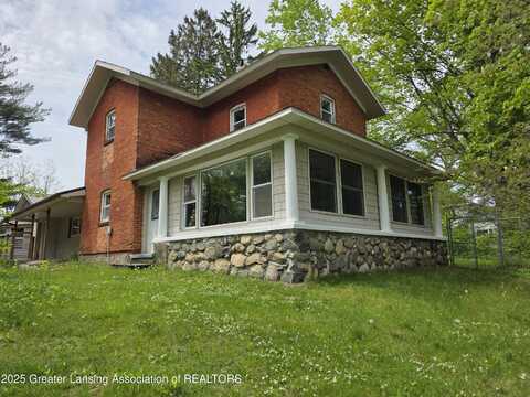 135 Brumm River Drive, Nashville, MI 49073