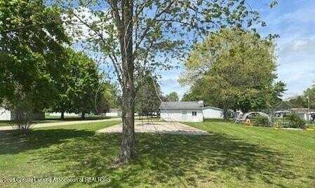 801 Washington Street, Nashville, MI 49073