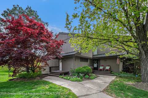 5431 Wild Oak Drive, East Lansing, MI 48823