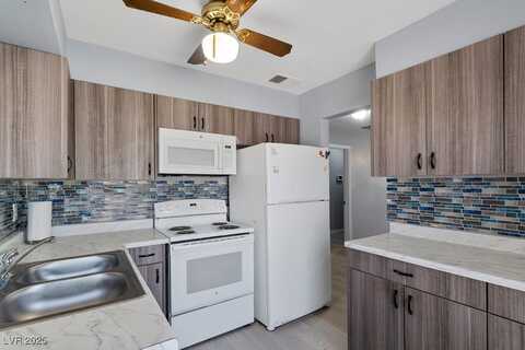 1643 E Street, Las Vegas, NV 89106