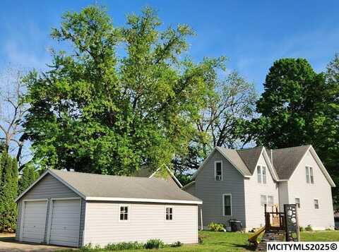 103 Walnut, ROCKWELL, IA 50469