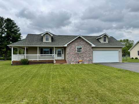 1403 Short Drive, Knox, IN 46534