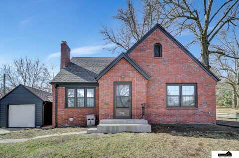 4201 Hillside Street, Lincoln, NE 68506