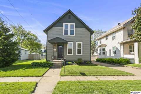 1121 E 6th Street, Fremont, NE 68025