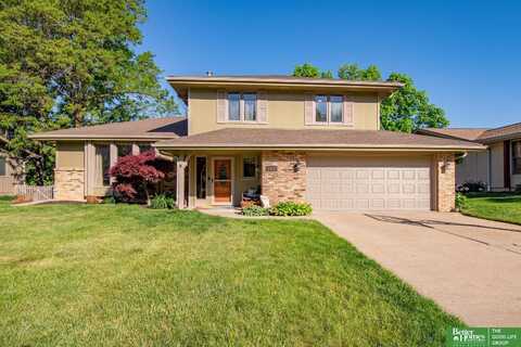 15692 Leavenworth Street, Omaha, NE 68118