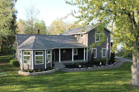 7013 Leonard Street, Coopersville, MI 49404