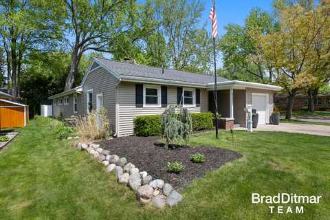 2151 Anderson Drive SE, Grand Rapids, MI 49506