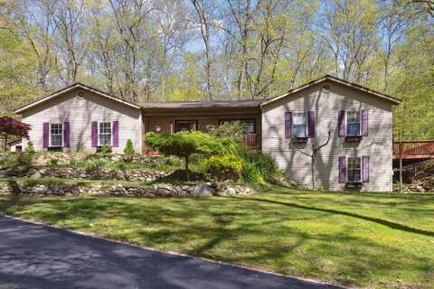 6036 N 37th Street, Richland, MI 49083