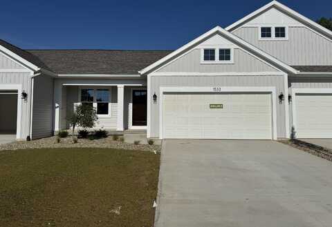 1533 N Village Circle, Kalamazoo, MI 49009