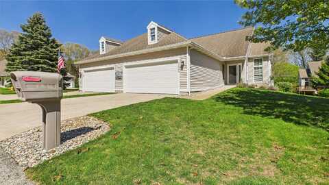 17646 Dustin Drive, Spring Lake, MI 49456