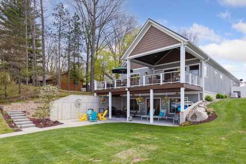 8752 Pike Street, Mecosta, MI 49332