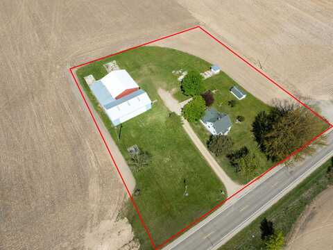 11103 N Luce Road, Alma, MI 48801
