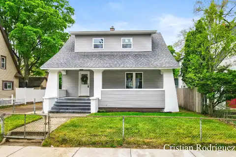 1242 Fisk Road SE, Grand Rapids, MI 49506
