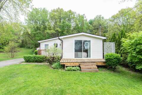 12886 Sycamore Point Drive, Plainwell, MI 49080
