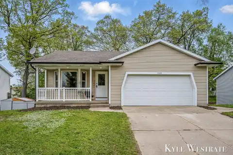 1349 Kimberly Drive SE, Grand Rapids, MI 49508