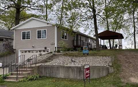 11619 Scott Park Road, Delton, MI 49046