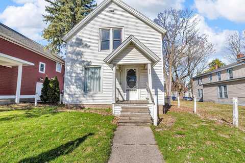 426 S Warren Avenue, Big Rapids, MI 49307